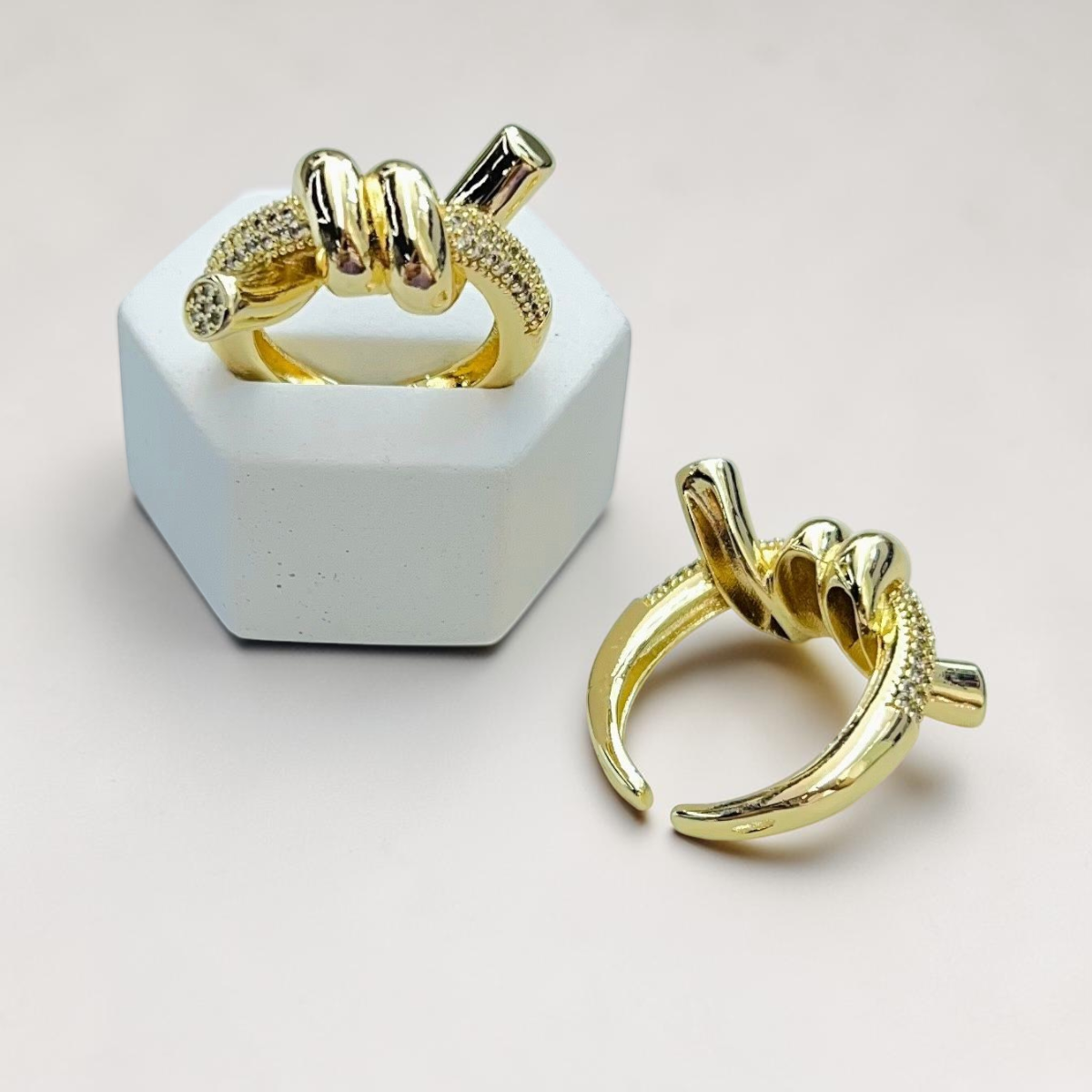 ANILLO