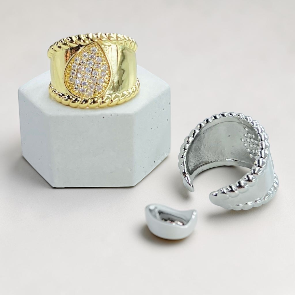 ANILLO