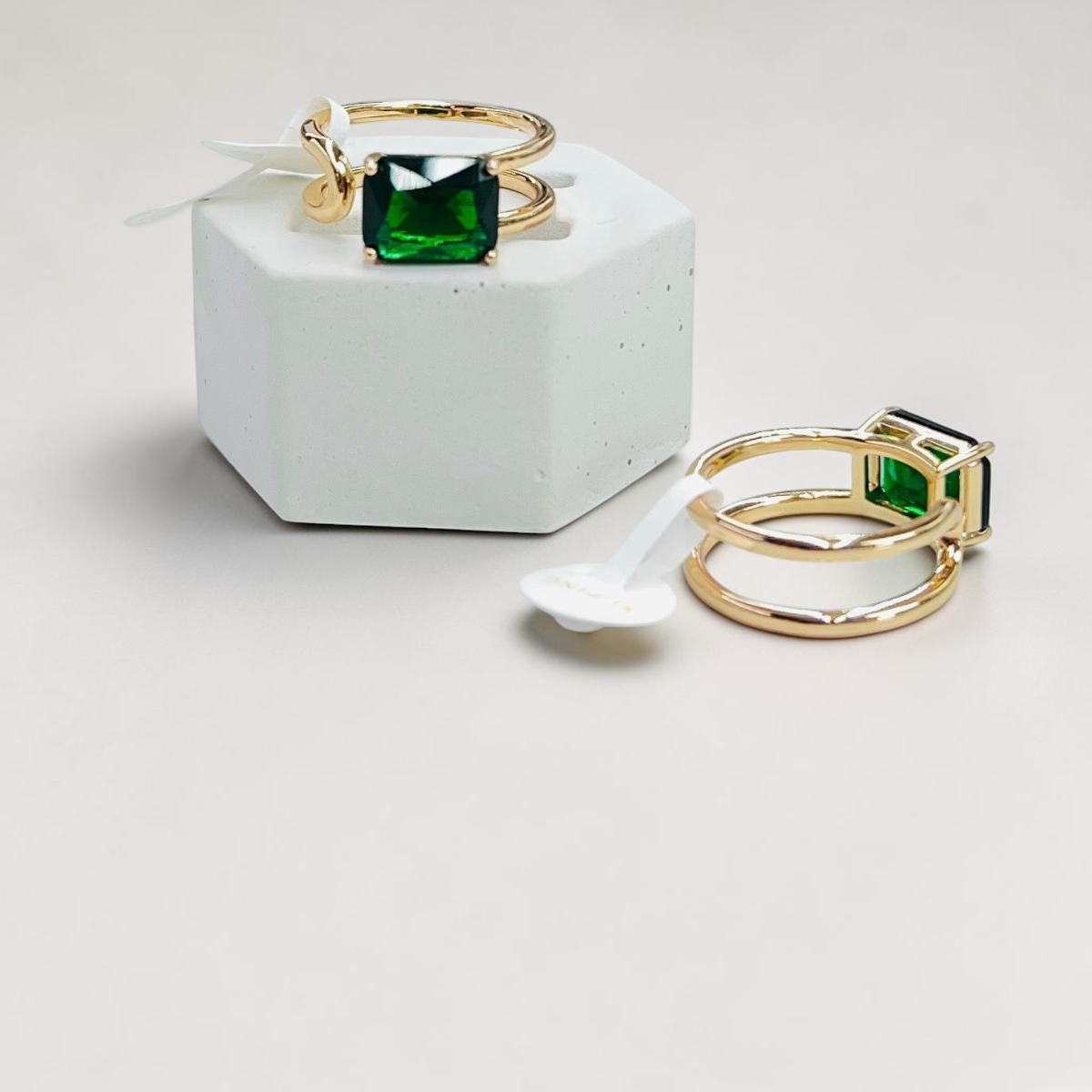 ANILLO