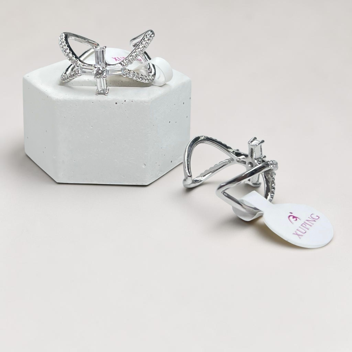 ANILLO